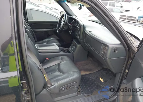 2002 Chevrolet Avalanche из США, поврежденный, VIN 3GNEK13T12G238859